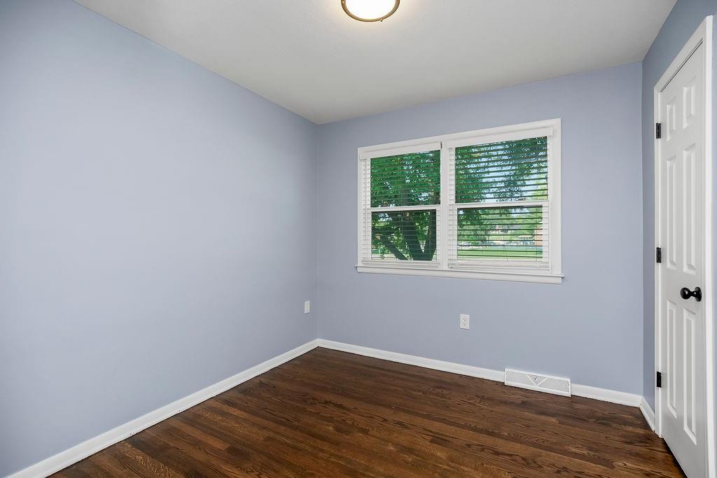 7733 Mission Road Prairie Village, KS 66208 - Photo 19 of 31
