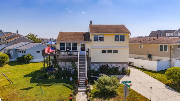 $899,000 | 205 Somerset Lane, Ocean City, NJ 08226