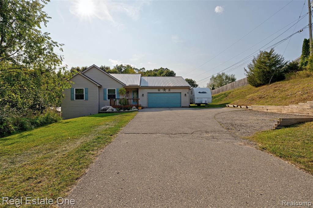 5327 Edgar Road Clarkston, MI 48346 - Photo 60 of 68