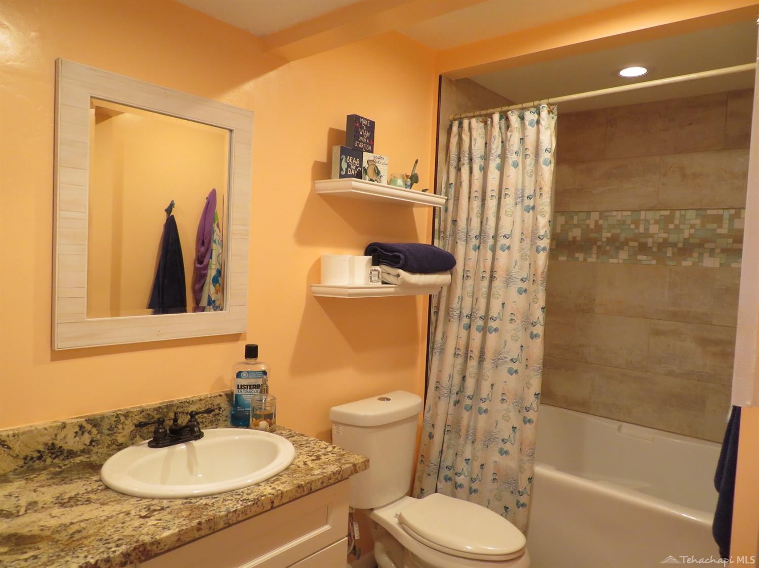19700 Meadows Road Tehachapi, CA 93561 - Photo 14 of 20 Gallery Image 14
