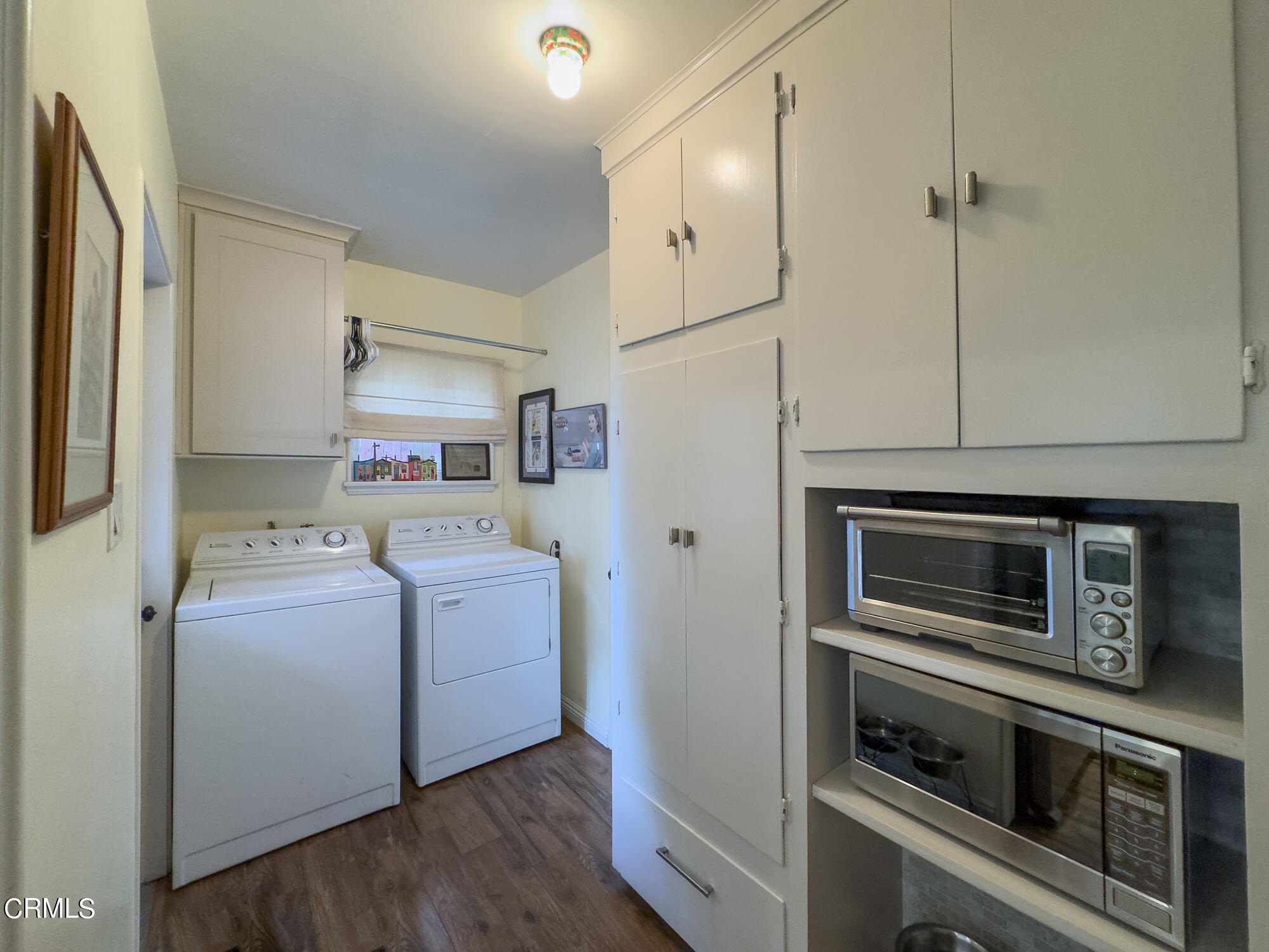 735 Prospect Drive Glendale, CA 91205 - Photo 19 of 49 a kitchen with a stove microwave and refrigerator