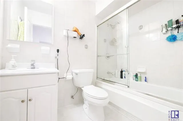 $769,000 | 3105 Emmons Avenue, Unit 1A | Sheepshead Bay