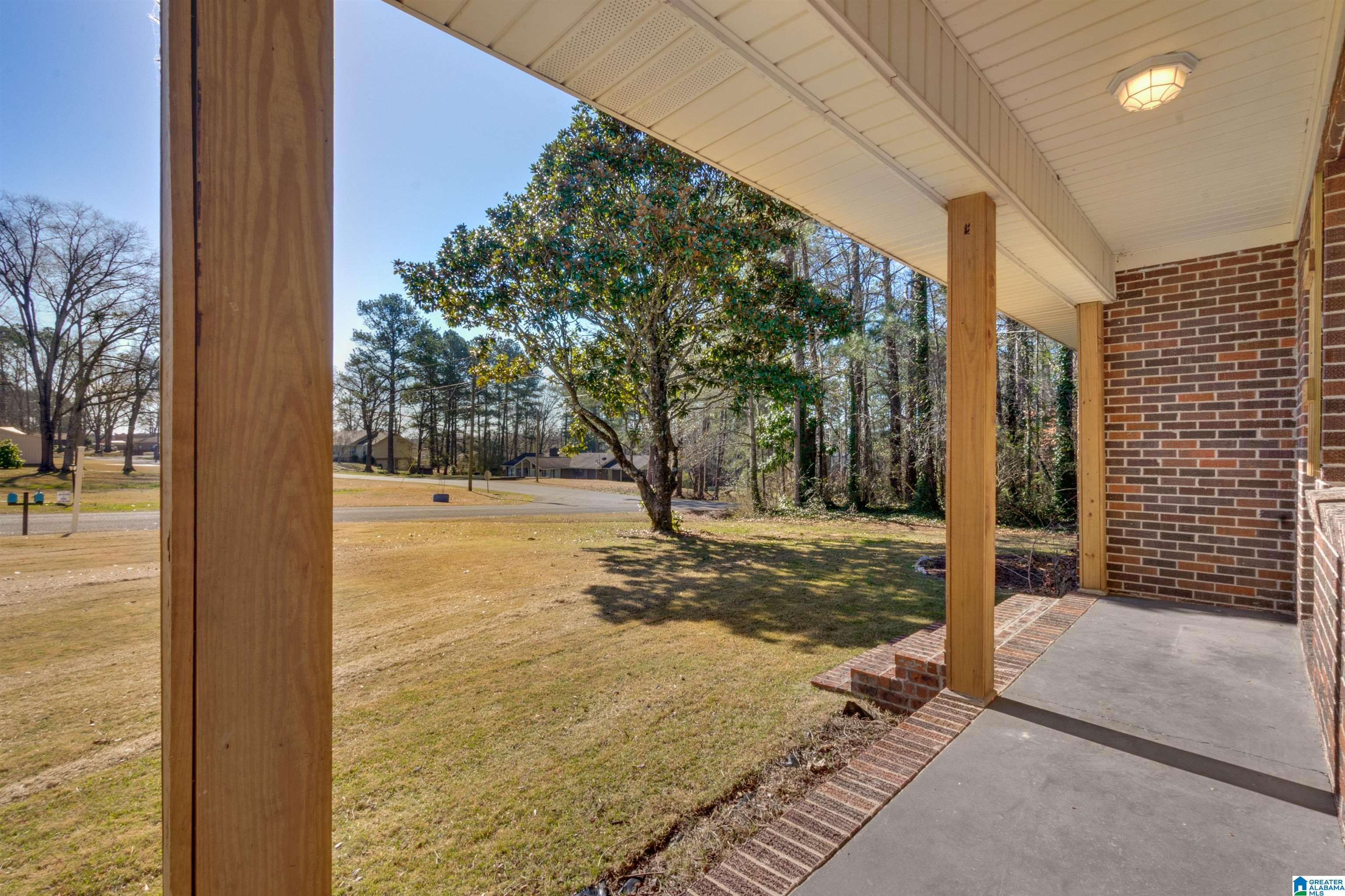 100 Kevin Lane Clanton, AL 35045 - Photo 8 of 38