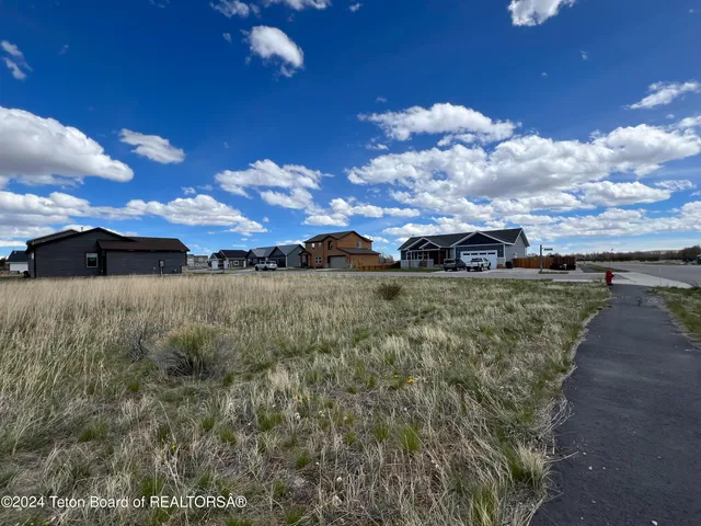 $93,000 | River Bend Street, Pinedale, WY 82941