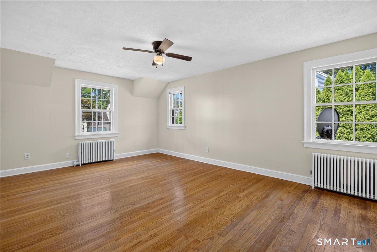 58 Myra Road Hamden, CT 06517 - Photo 19 of 38