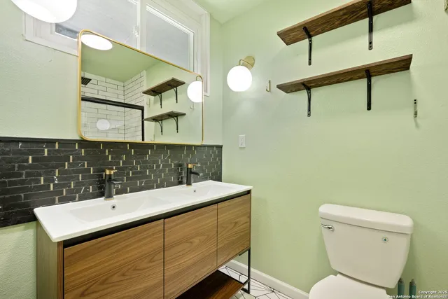 $280,000 | 250 Maplewood Lane, San Antonio, TX 78216