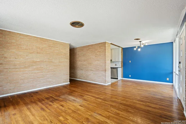 $280,000 | 250 Maplewood Lane, San Antonio, TX 78216