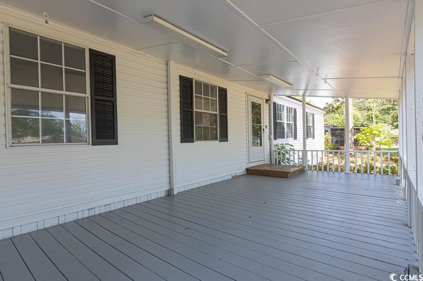 1030 Levi Street Manning, SC 29102 - Photo 4 of 31 View of wooden porch
