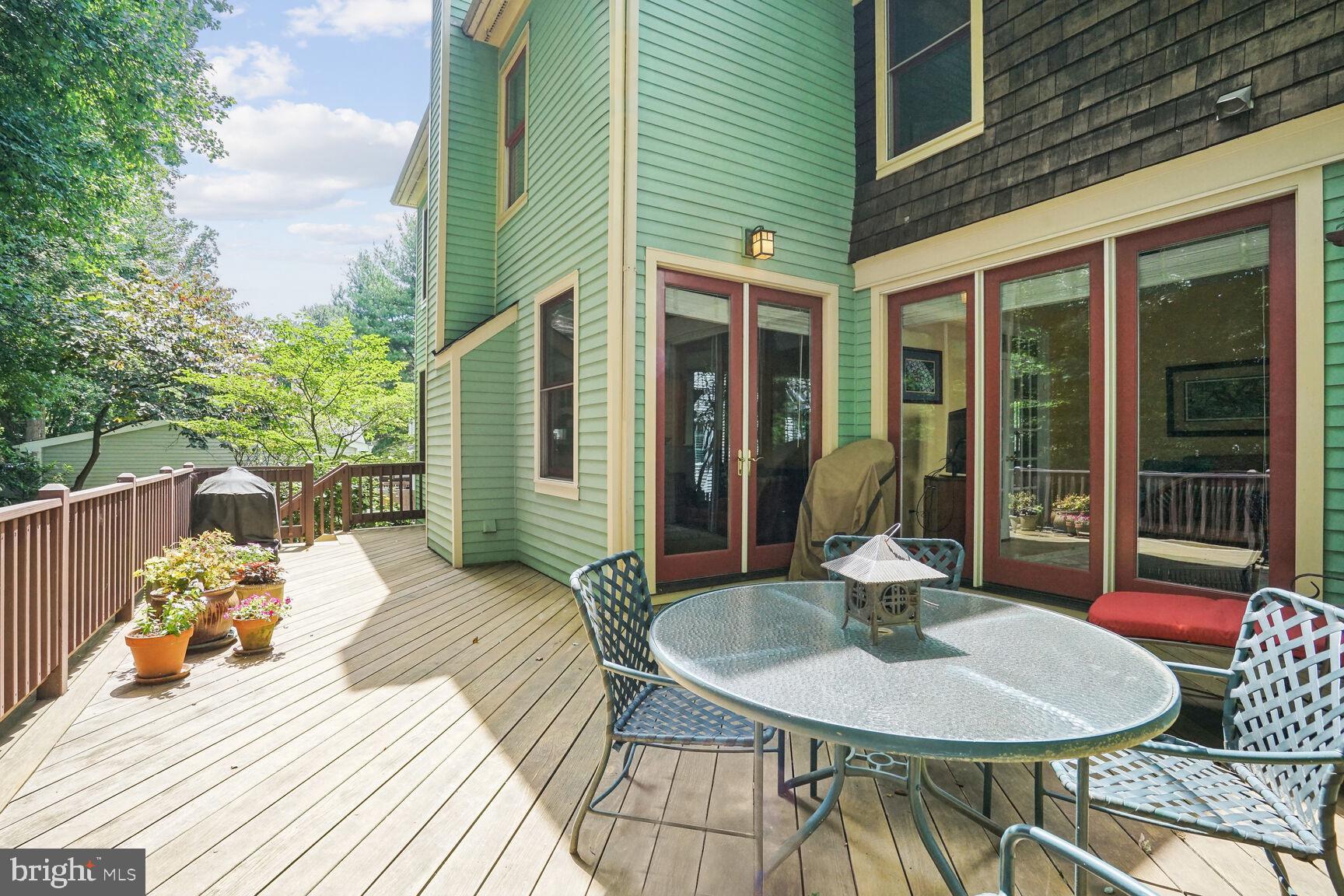 217 Tapawingo Road Southeast Vienna, VA 22180 - Photo 47 of 50 Gallery Image 47