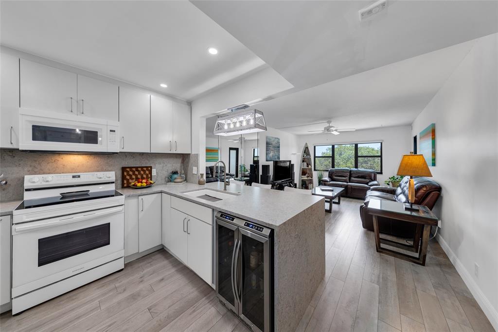 900 River Reach Drive, Unit 518 Fort Lauderdale, FL 33315 - Photo 1 of 47