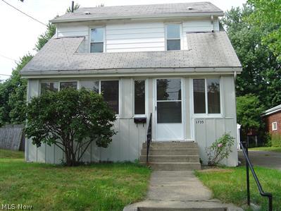 1735 Hampton Road Akron, OH 44305 - Photo 1 of 1