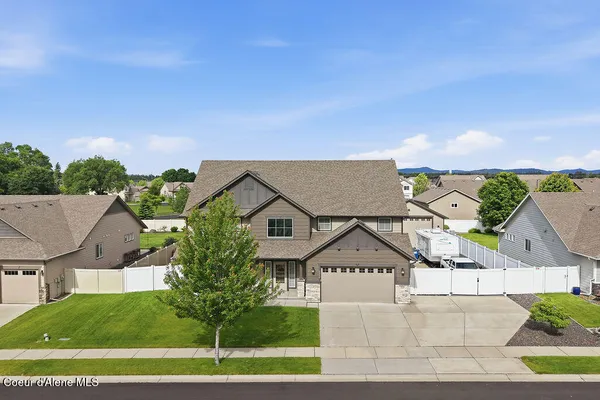 $825,000 | 2028 North Ivory Lane, Post Falls, ID 83854