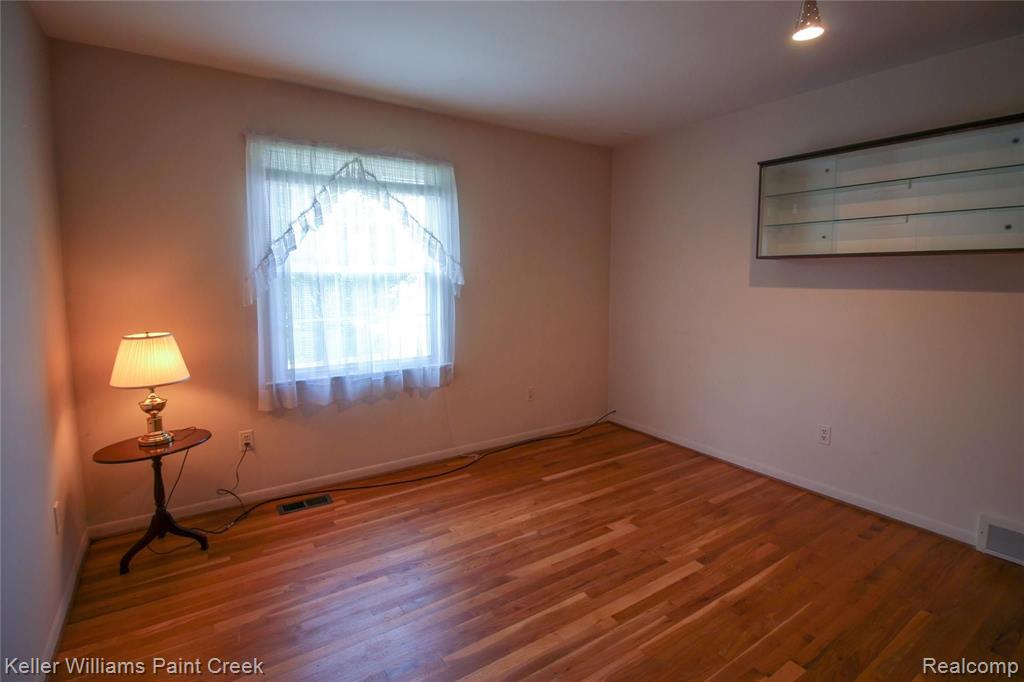 622 Bridgestone Drive Rochester Hills, MI 48309 - Photo 24 of 45