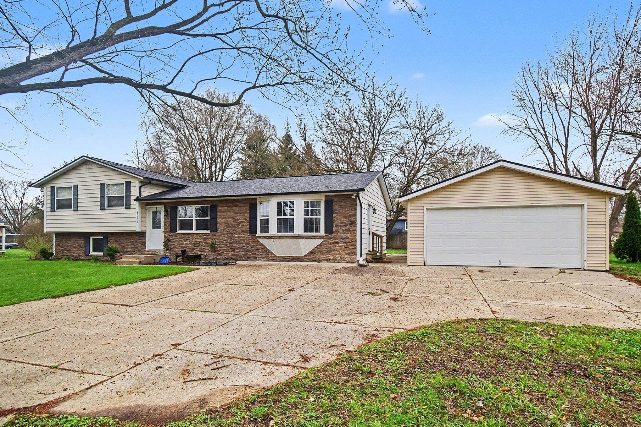 29893 Cardinal Avenue Elkhart, IN 46516 - Photo 3 of 7 Gallery Image 3
