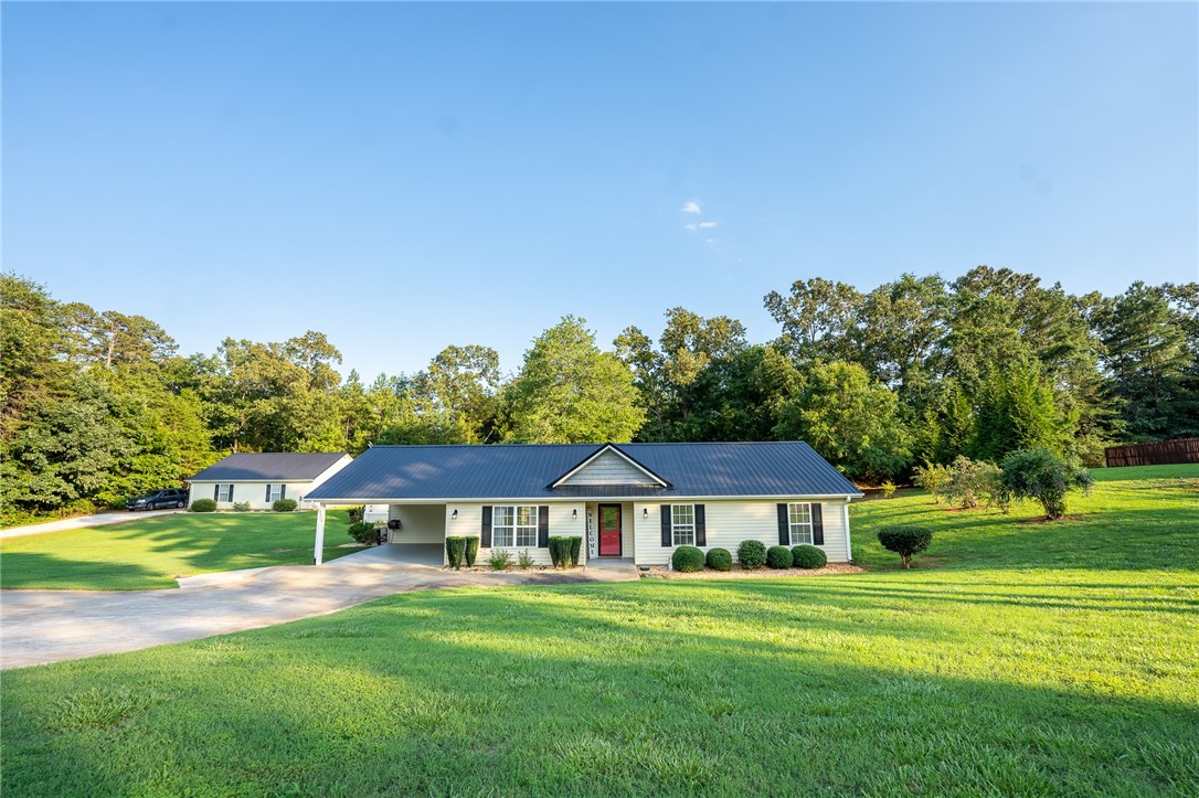 1124 Cartee Road Anderson, SC 29625 - Photo 1 of 32