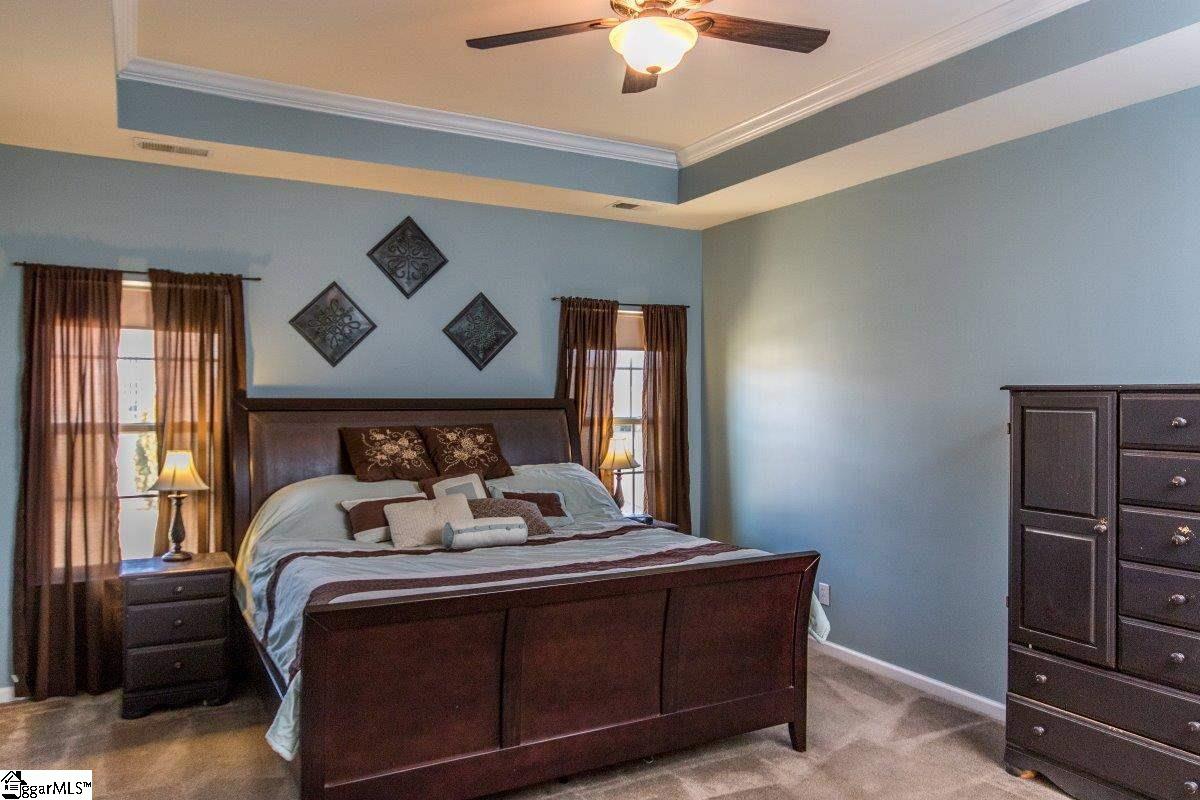 9 Spring Falls Court Greenville, SC 29607 - Photo 14 of 25 Gallery Image 14