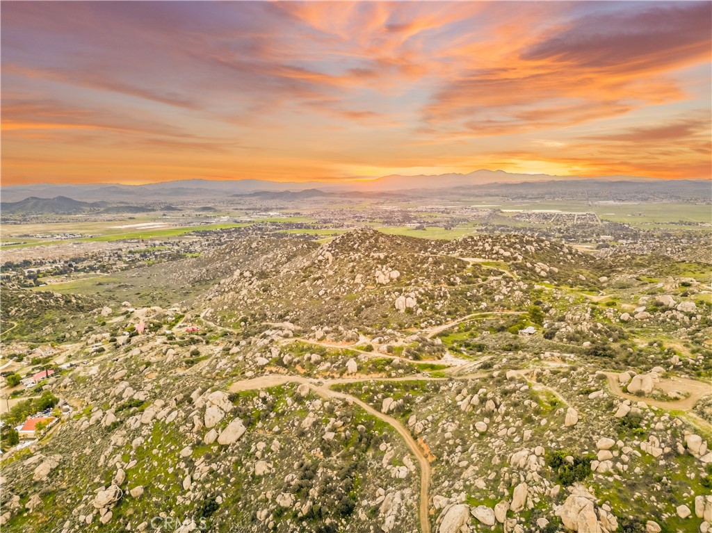 31300 Ruth Lane Homeland, CA 92548 - Photo 31 of 52 Views