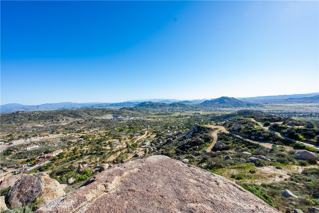 31300 Ruth Lane Homeland, CA 92548 - Photo 63 of 71 a view of city and mountain