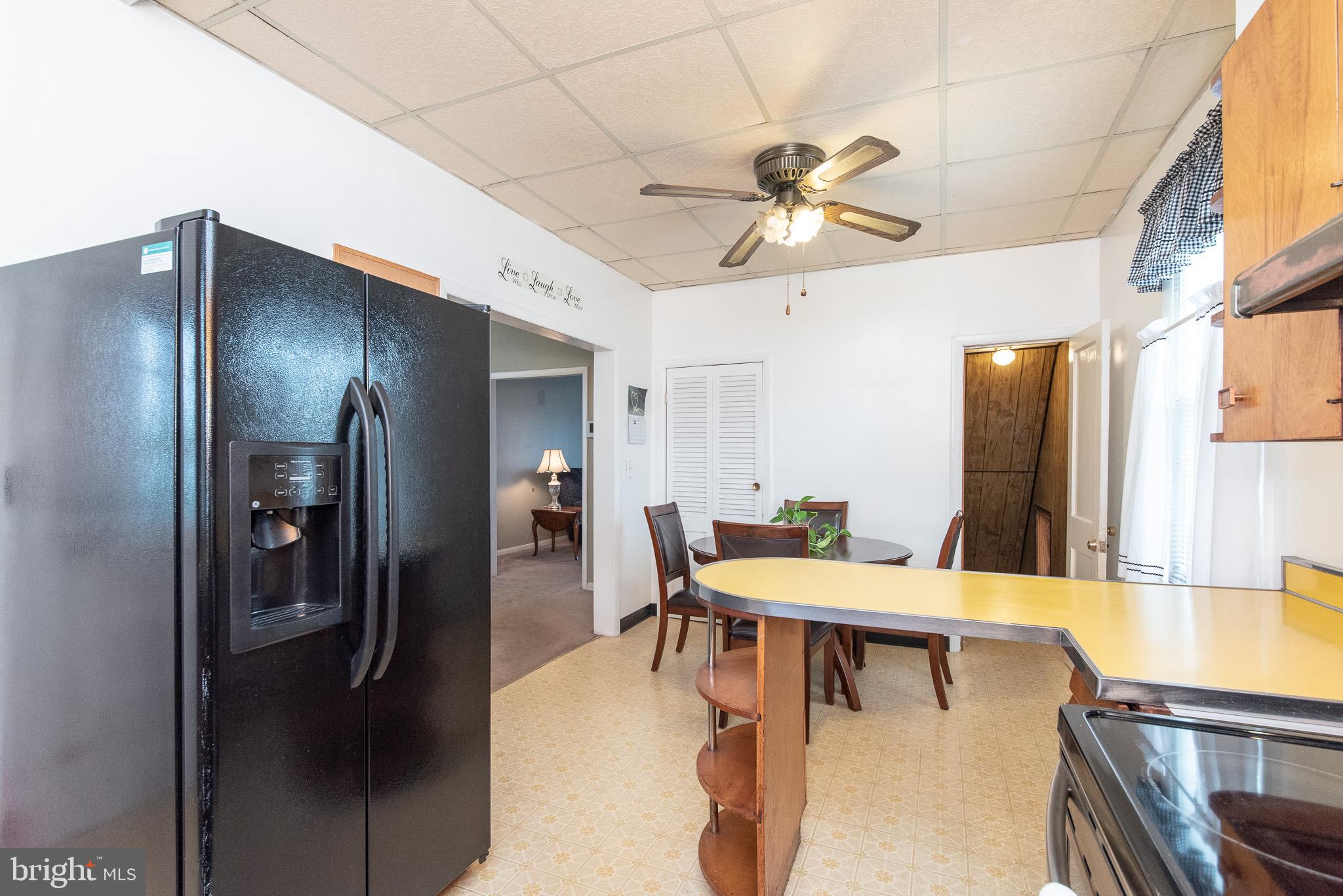 605 Old Home Road Baltimore, MD 21206 - Photo 18 of 44 Kitchen