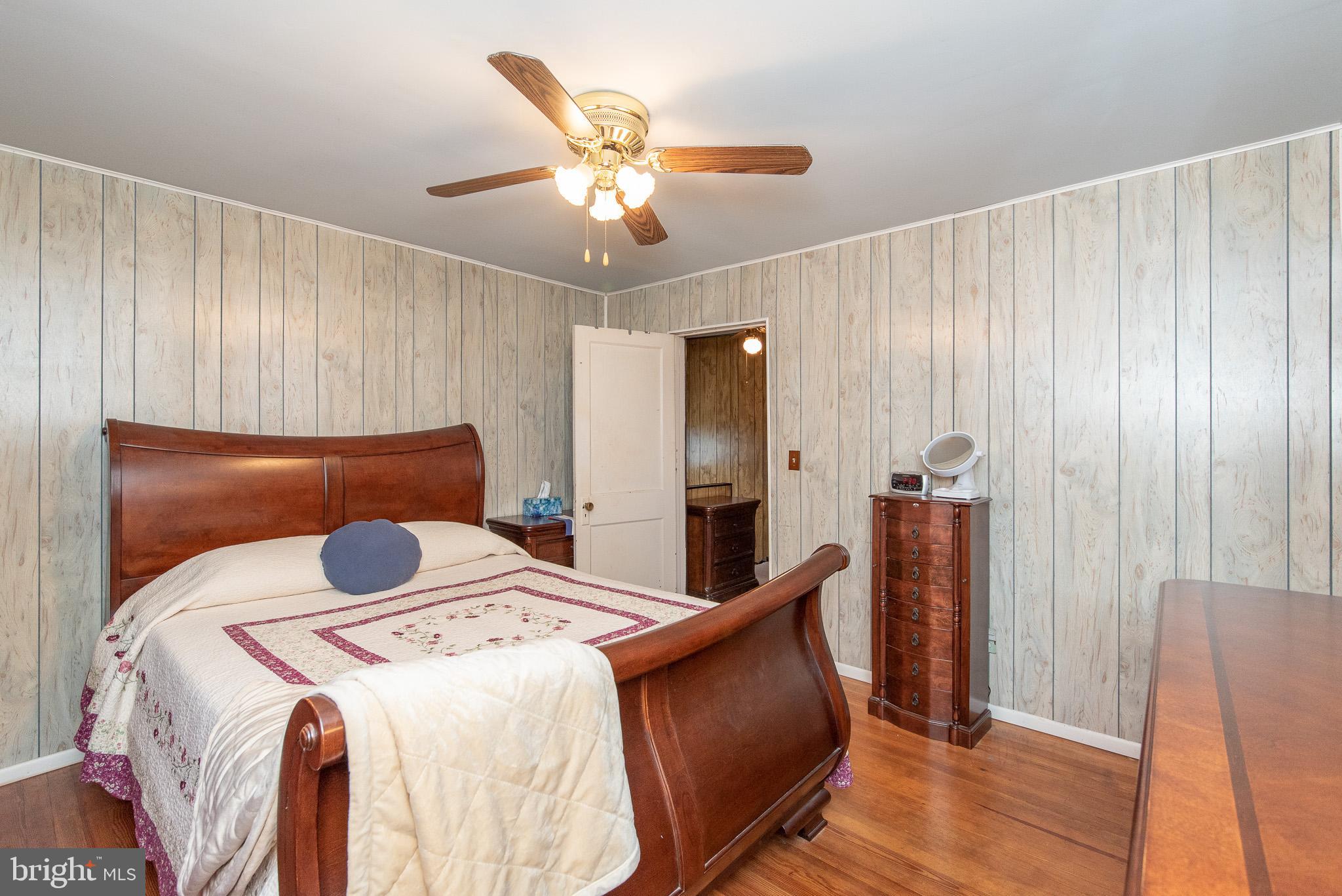 605 Old Home Road Baltimore, MD 21206 - Photo 26 of 44 Bed 1