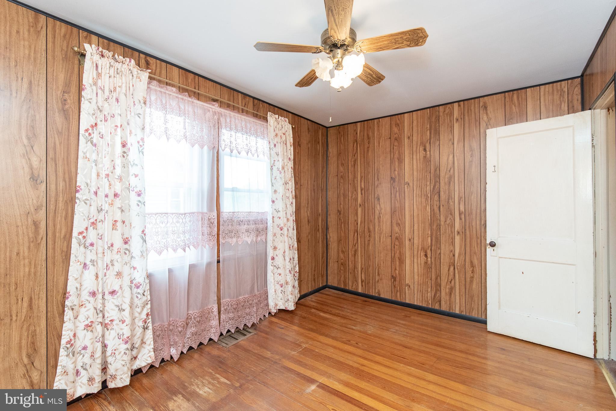 605 Old Home Road Baltimore, MD 21206 - Photo 30 of 44 Bed 2