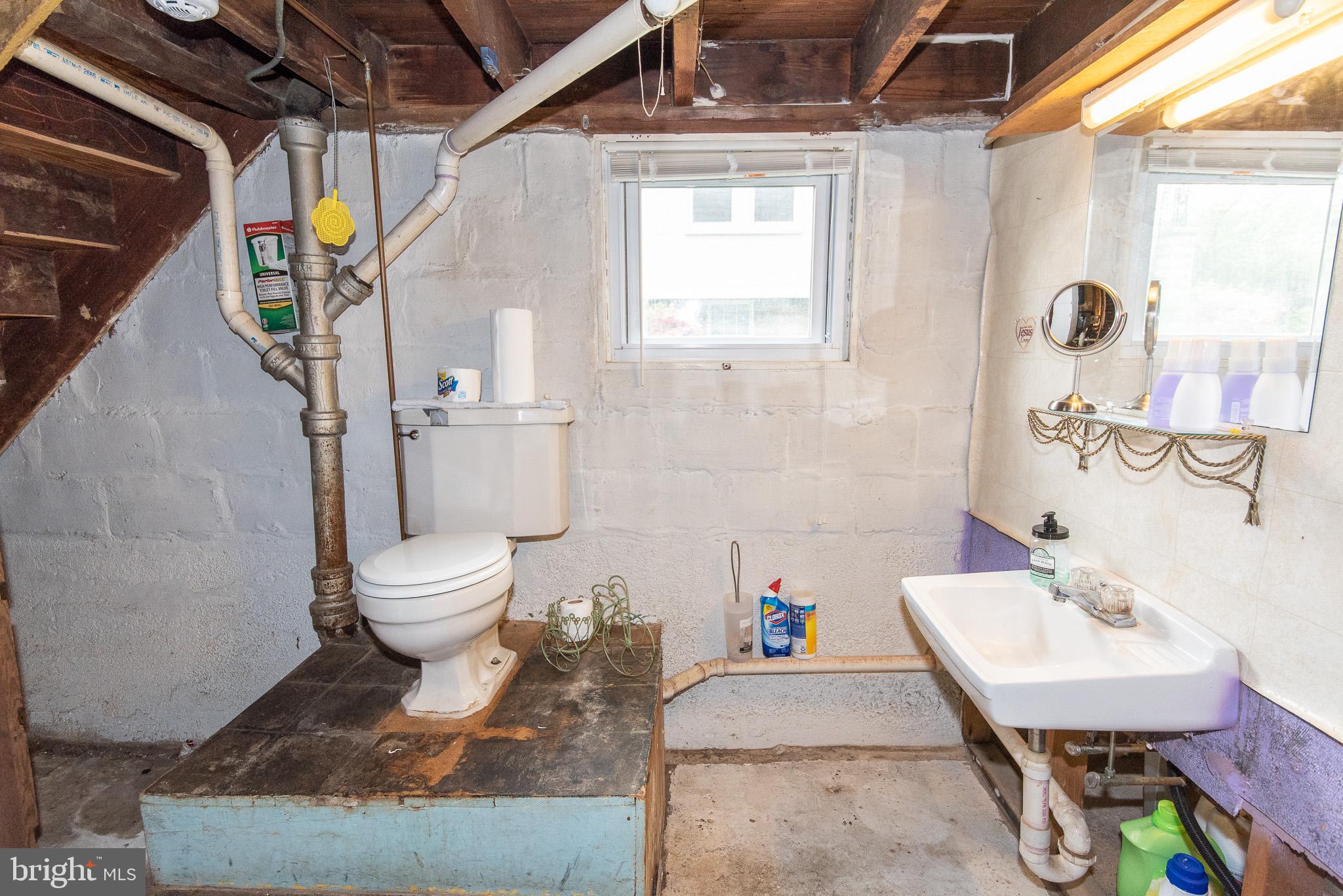 605 Old Home Road Baltimore, MD 21206 - Photo 35 of 44 Bath Lower
