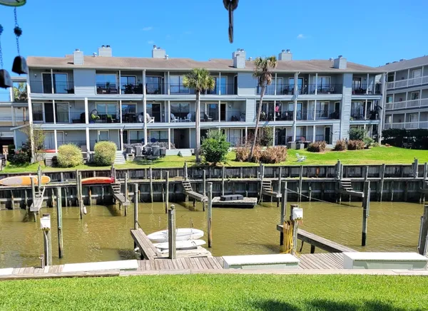 $104,900 | 4011 NASA Road 1, Unit 112, Seabrook, TX 77586