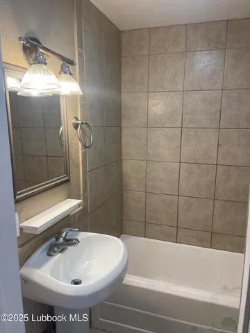 $349,980 | 1411 24th Street, Lubbock, TX 79411