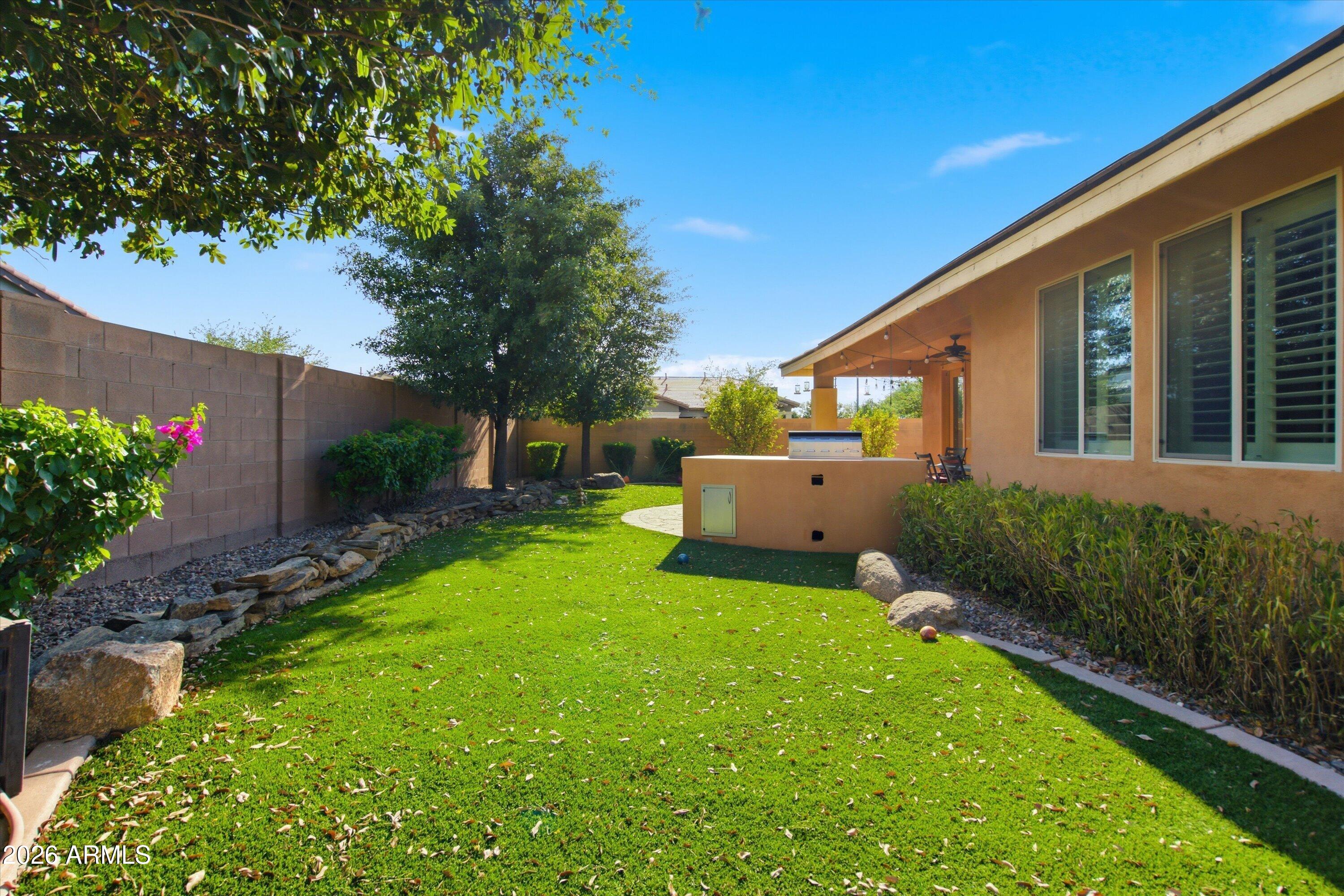 3265 Myrtabel Way Gilbert, AZ 85298 - Photo 27 of 32 27-27