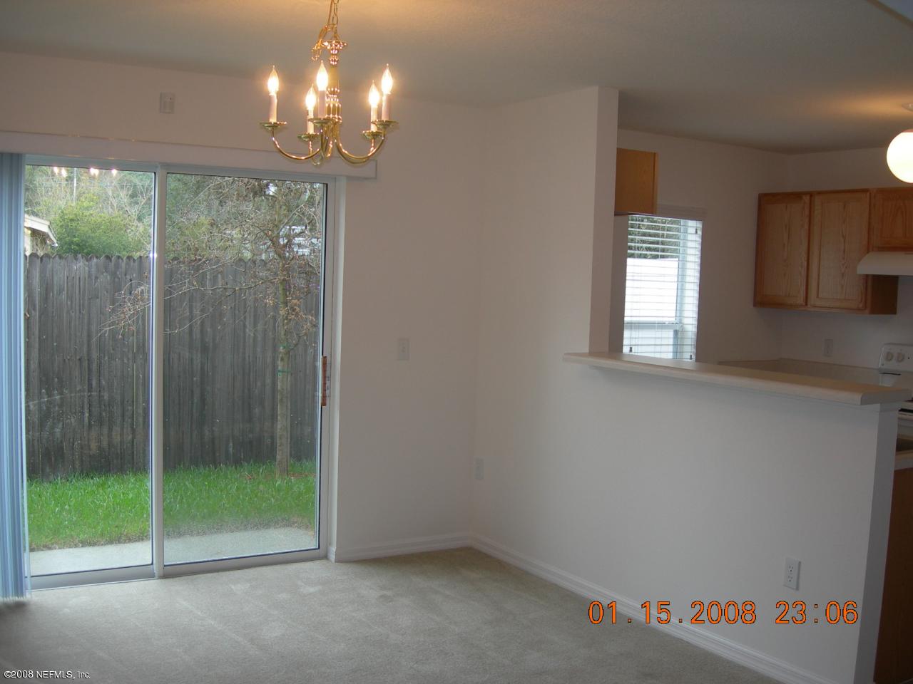 10546 Autumn Trace Road Jacksonville, FL 32257 - Photo 3 of 3 kitchen/ rear