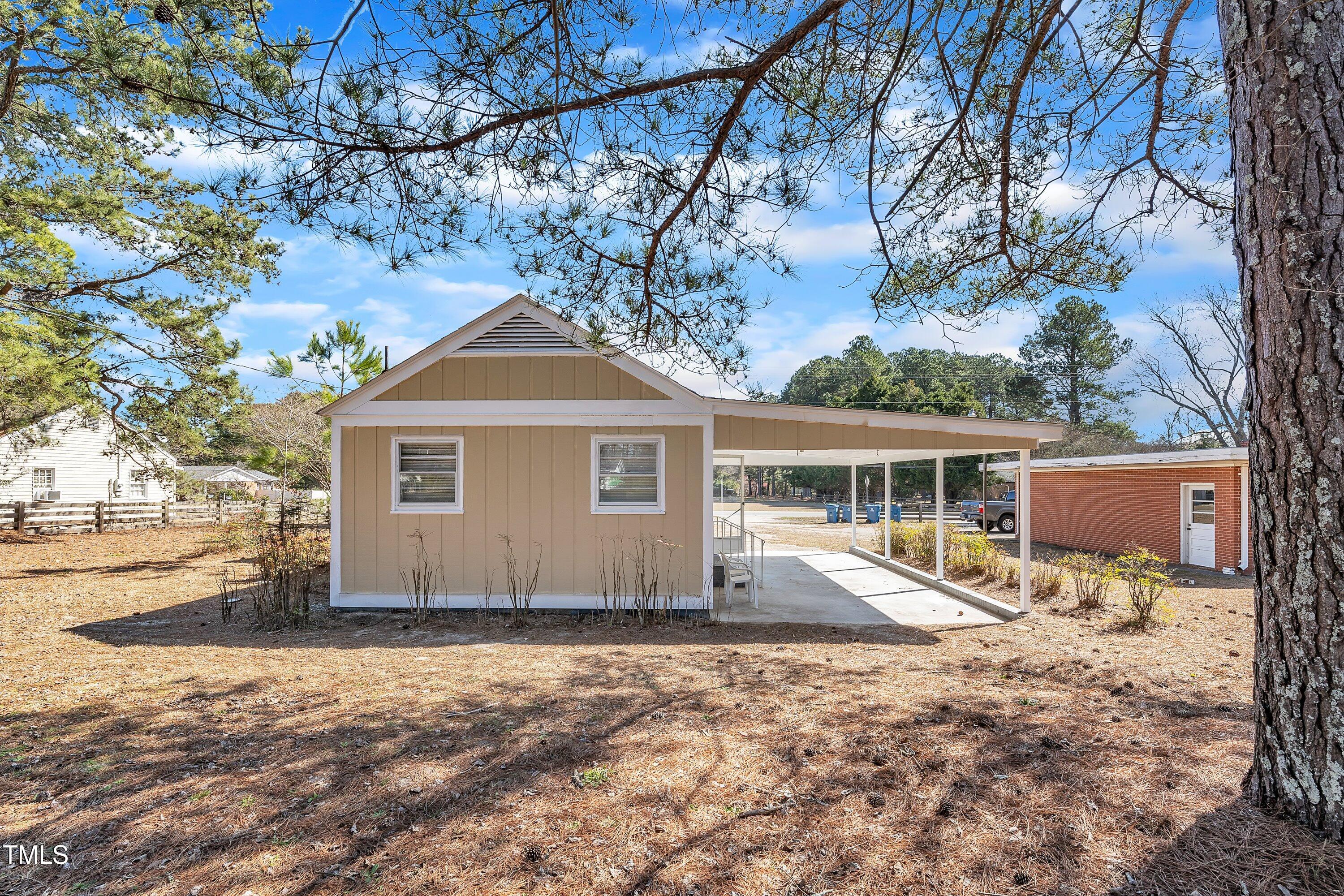 1403 Fairground Road Dunn, NC 28334 - Photo 29 of 32 31-1403 Old Fairground Rd-8
