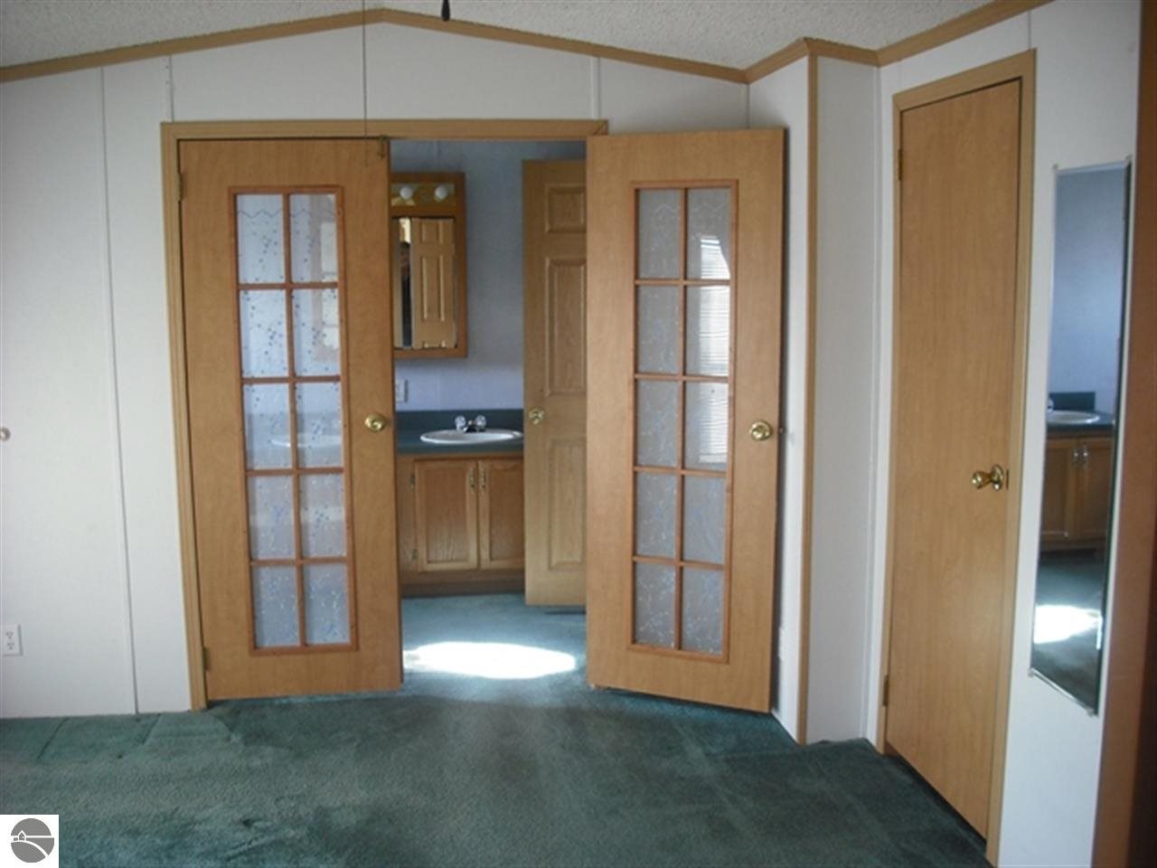 2332 South Alger Road Ithaca, MI 48847 - Photo 2 of 16 1782627-1.JPG