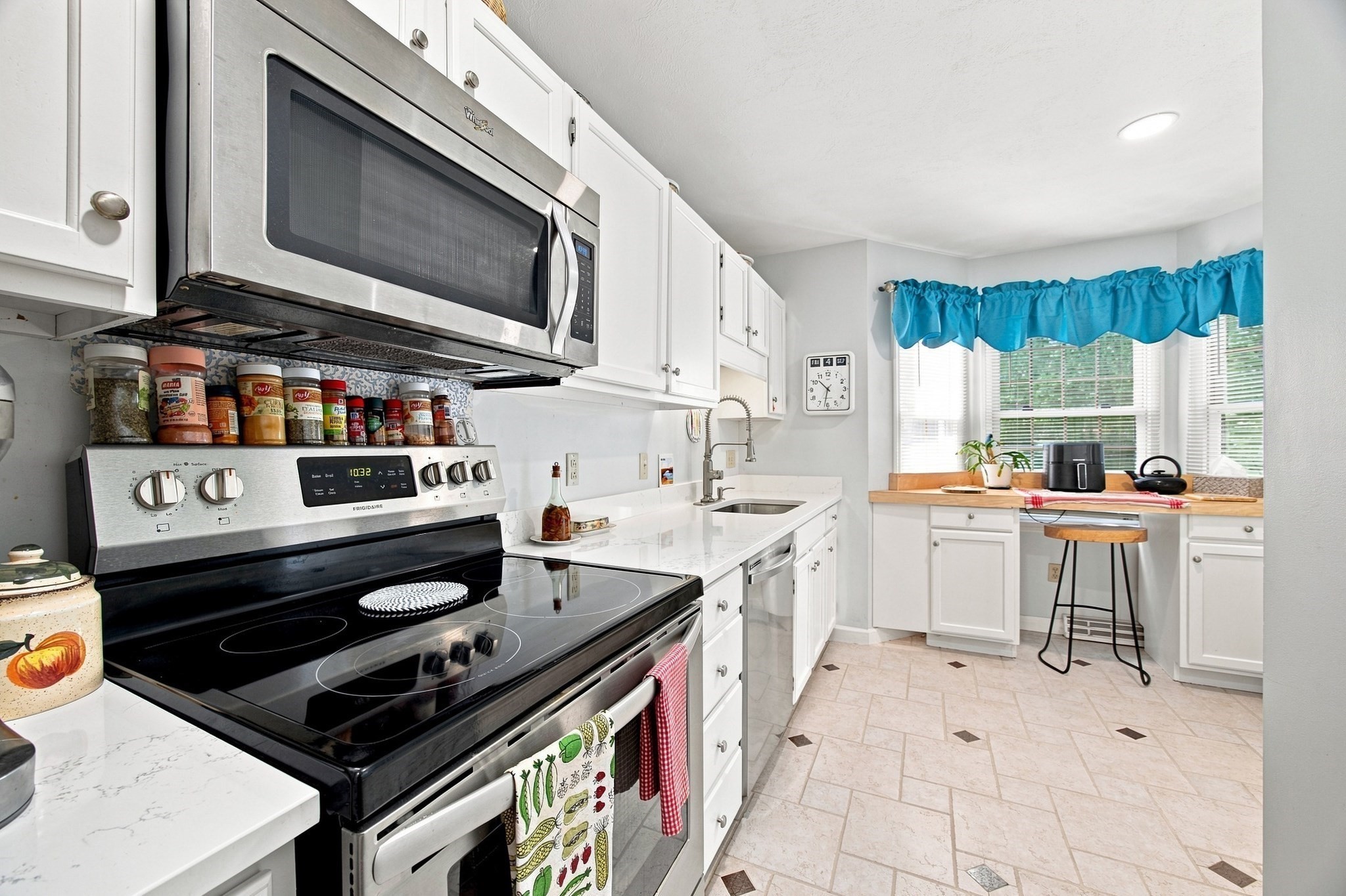 41 Stall Brook Road, Unit 41 Milford, MA 01757 - Photo 11 of 40 Gallery Image 11