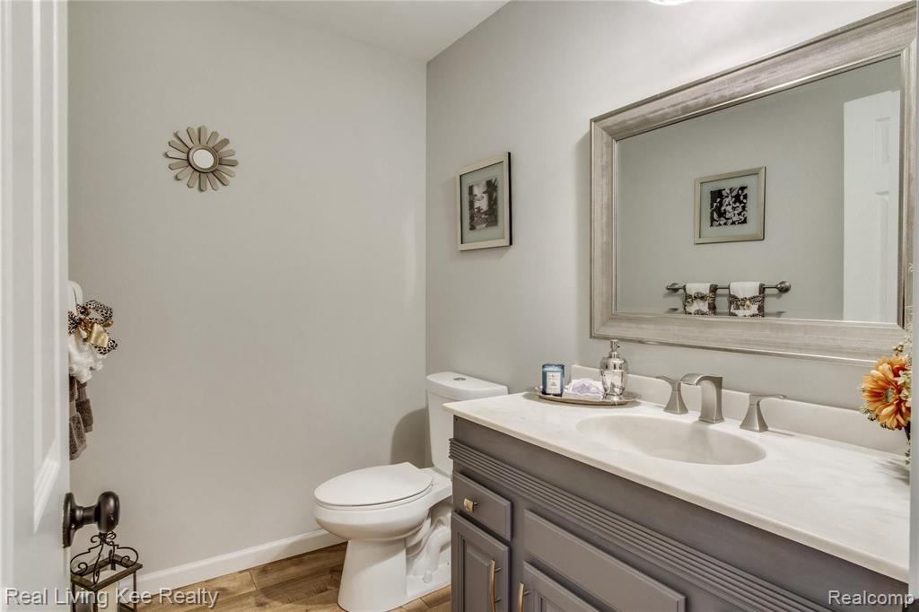 1635 North Kilburn Road Rochester Hills, MI 48306 - Photo 25 of 62