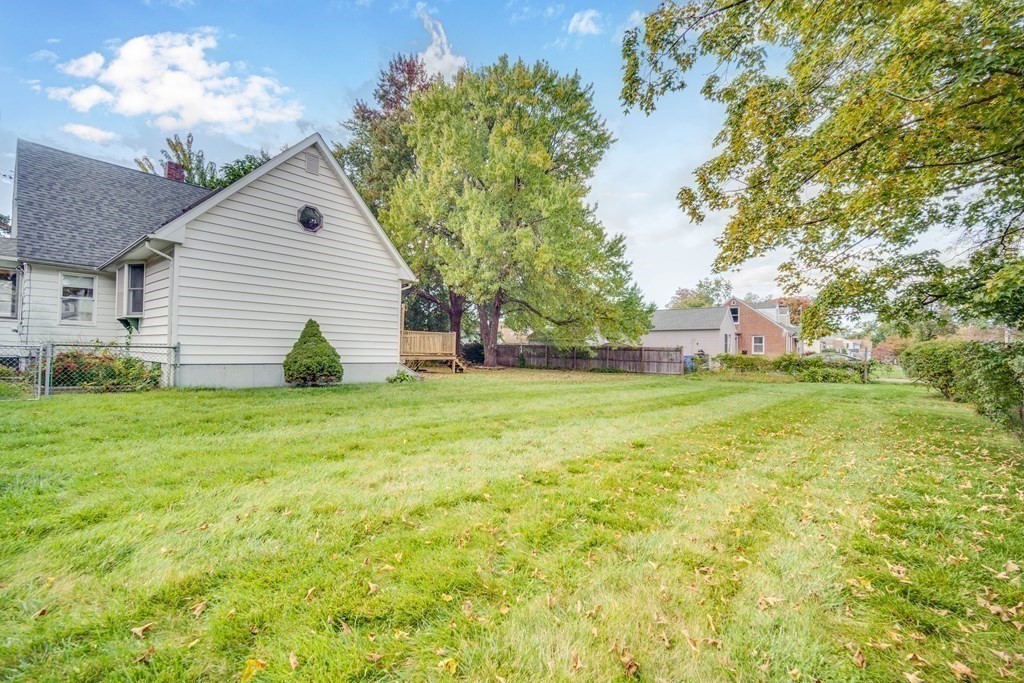 104 Linnell Street Springfield, MA 01104 - Photo 29 of 34 Gallery Image 29