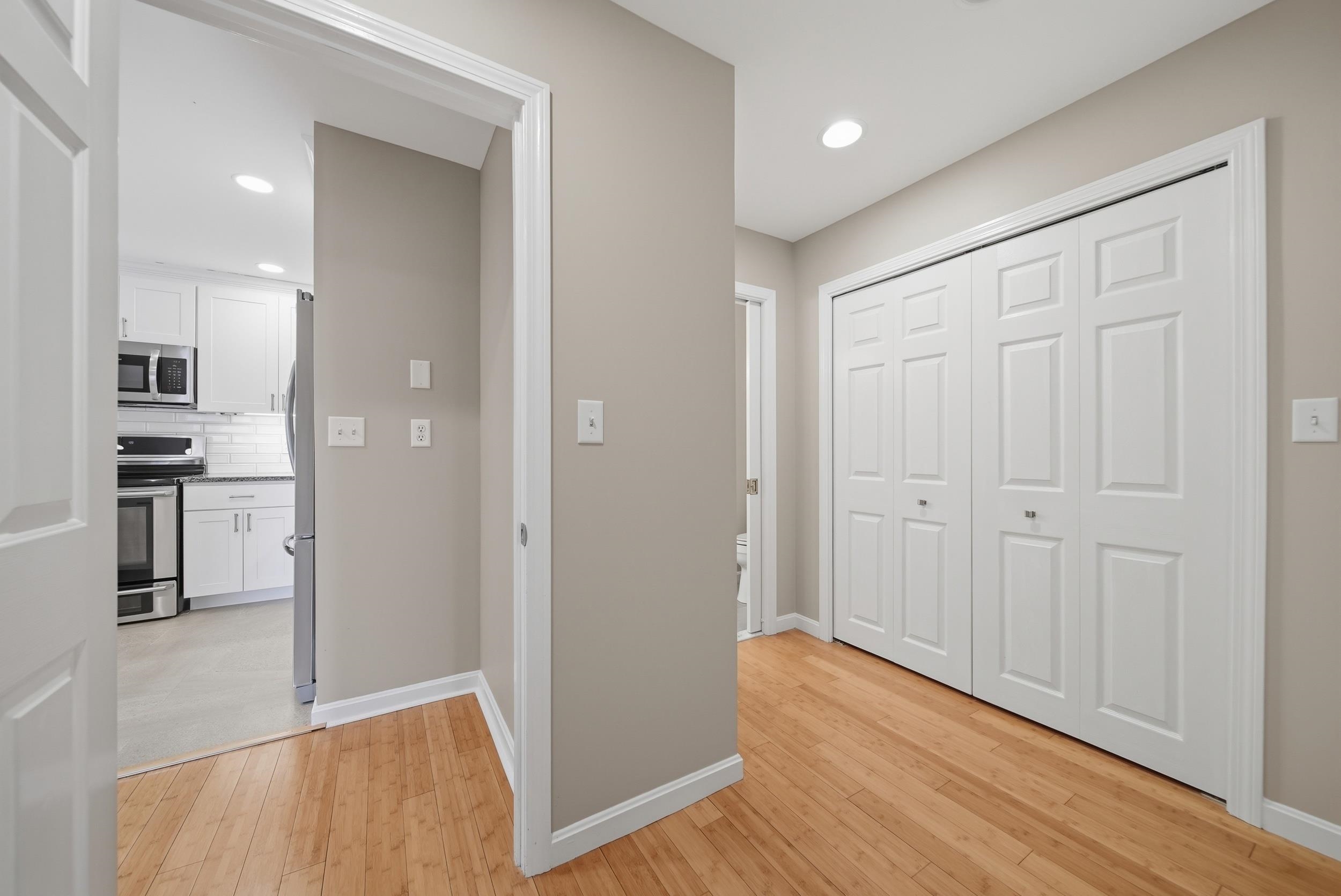 47 Reed Drive Bedford, NH 03110 - Photo 19 of 43 Gallery Image 19
