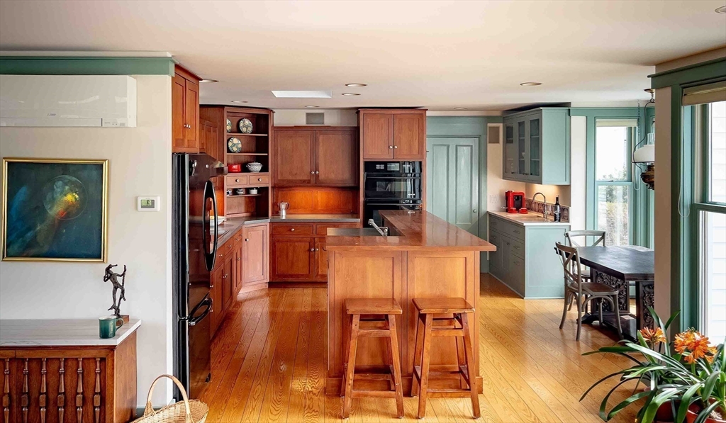 1 John-Wilson Lane Lexington, MA 02421 - Photo 4 of 38