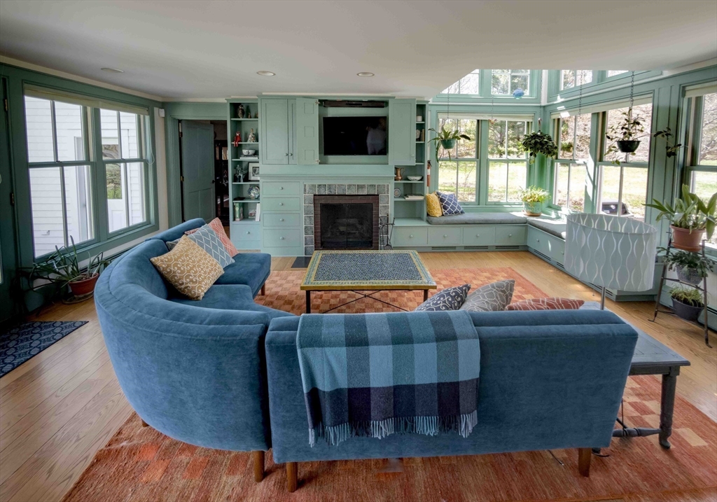 1 John-Wilson Lane Lexington, MA 02421 - Photo 8 of 38
