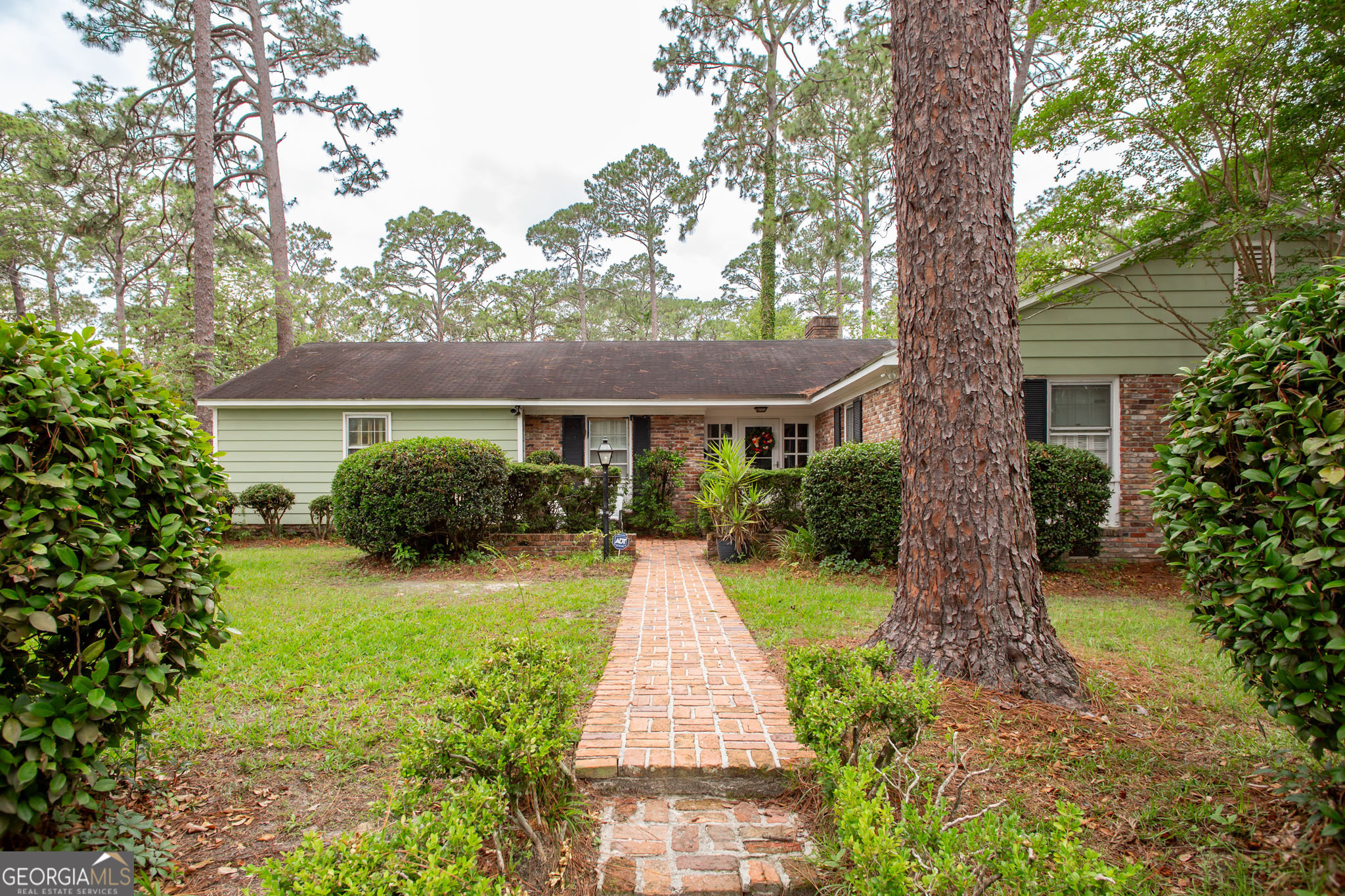 1601 Oconee Road Waycross, GA 31501 - Photo 3 of 45