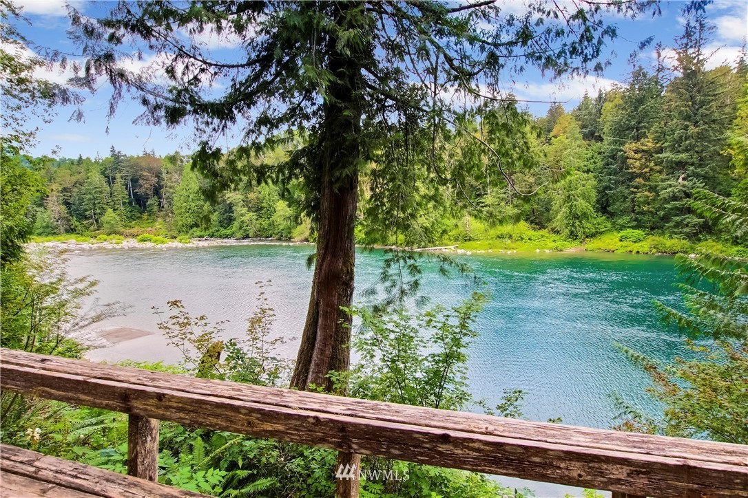 50229 Loop Road Gold Bar, WA 98251 - Photo 5 of 21 a view of a lake from a window