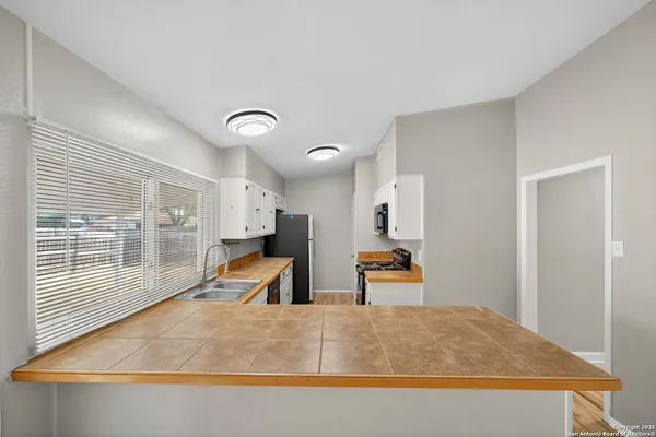 $1,850 | 5607 Charwood Street, San Antonio, TX 78233