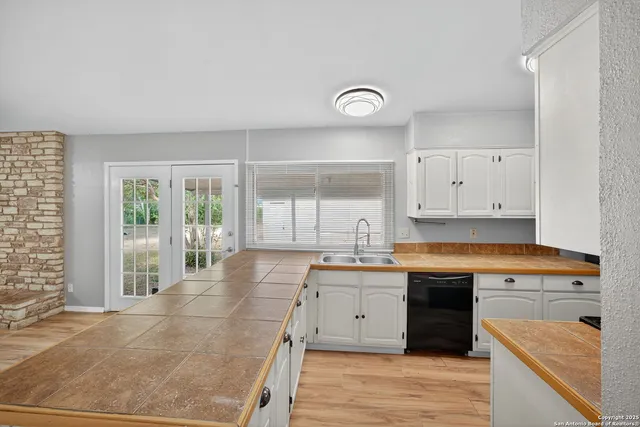 $1,850 | 5607 Charwood Street, San Antonio, TX 78233