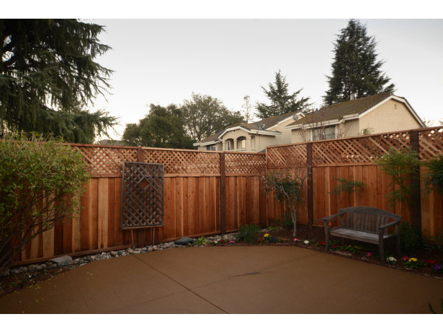 133 Redding Road, Unit B Campbell, CA 95008 - Photo 12 of 12 a view of outdoor space and yard