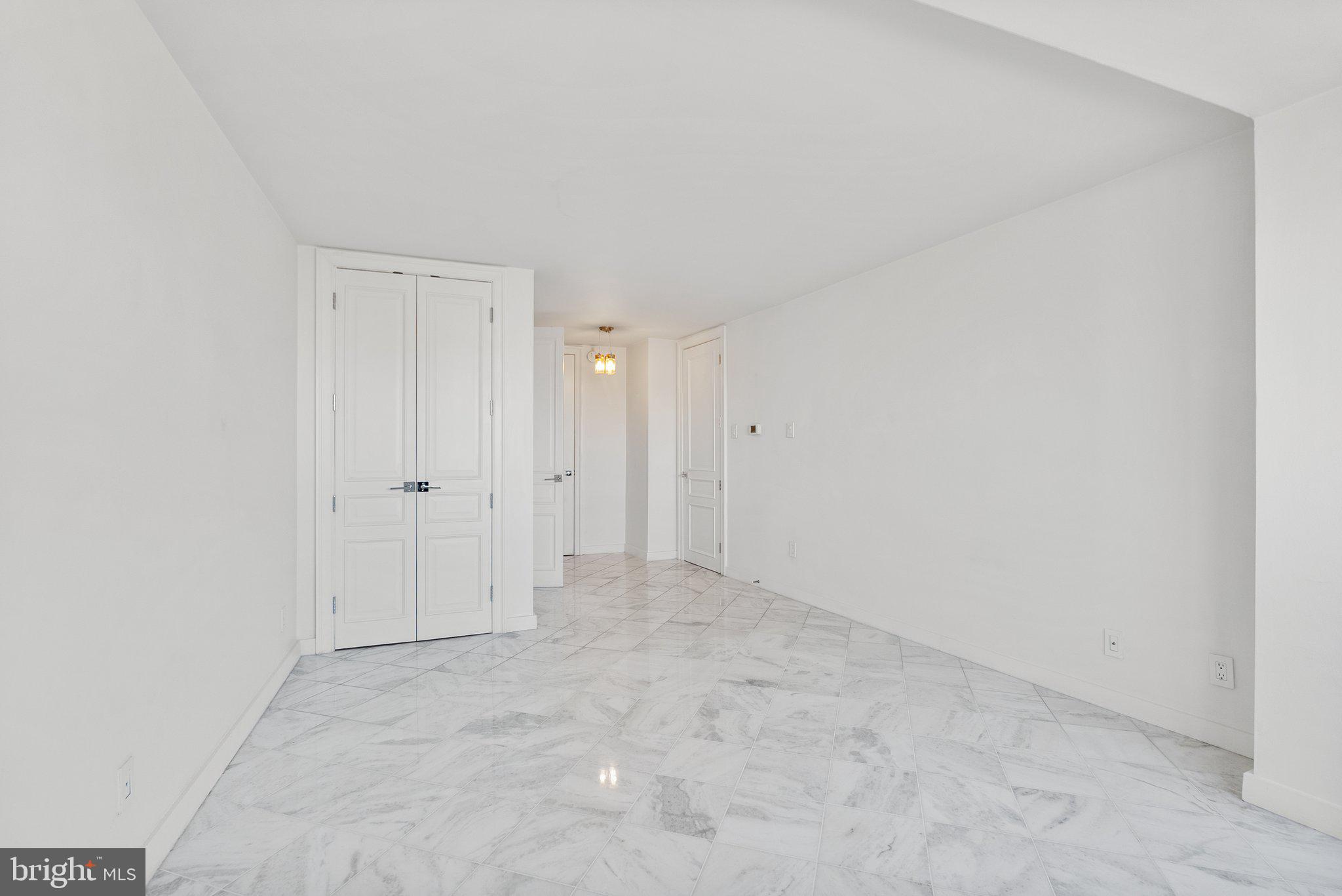 2500 Virginia Avenue Northwest, Unit 1005S Washington, DC 20037 - Photo 14 of 42 a view of an empty room