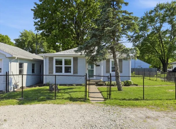 $215,000 | 365 Province Street, Franklin, IN 46131