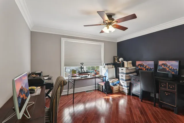 $589,000 | 124 Hubbard Court, Wauconda, IL 60084