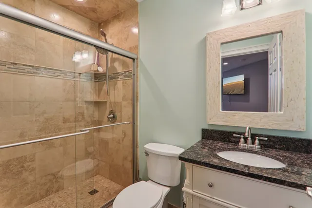 $589,000 | 124 Hubbard Court, Wauconda, IL 60084