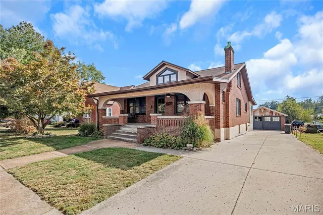 $319,000 | 218 West 6th Street, Hermann, MO 65041