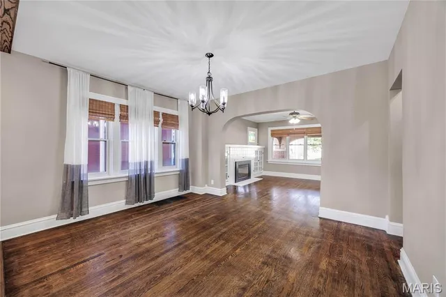 $319,000 | 218 West 6th Street, Hermann, MO 65041