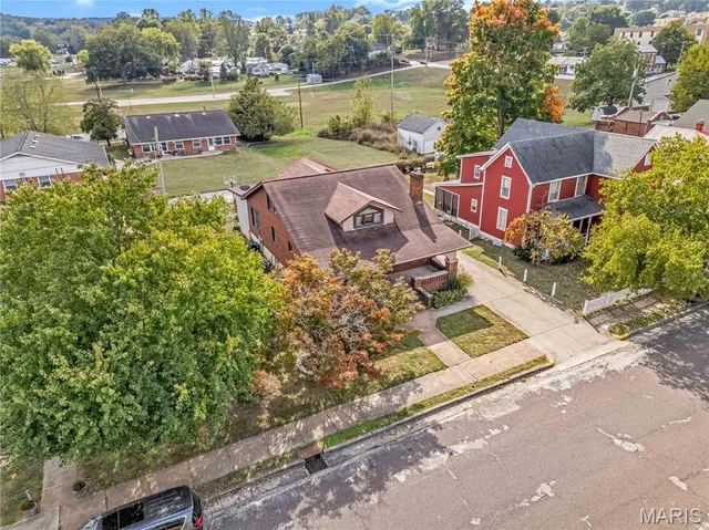 $319,000 | 218 West 6th Street, Hermann, MO 65041